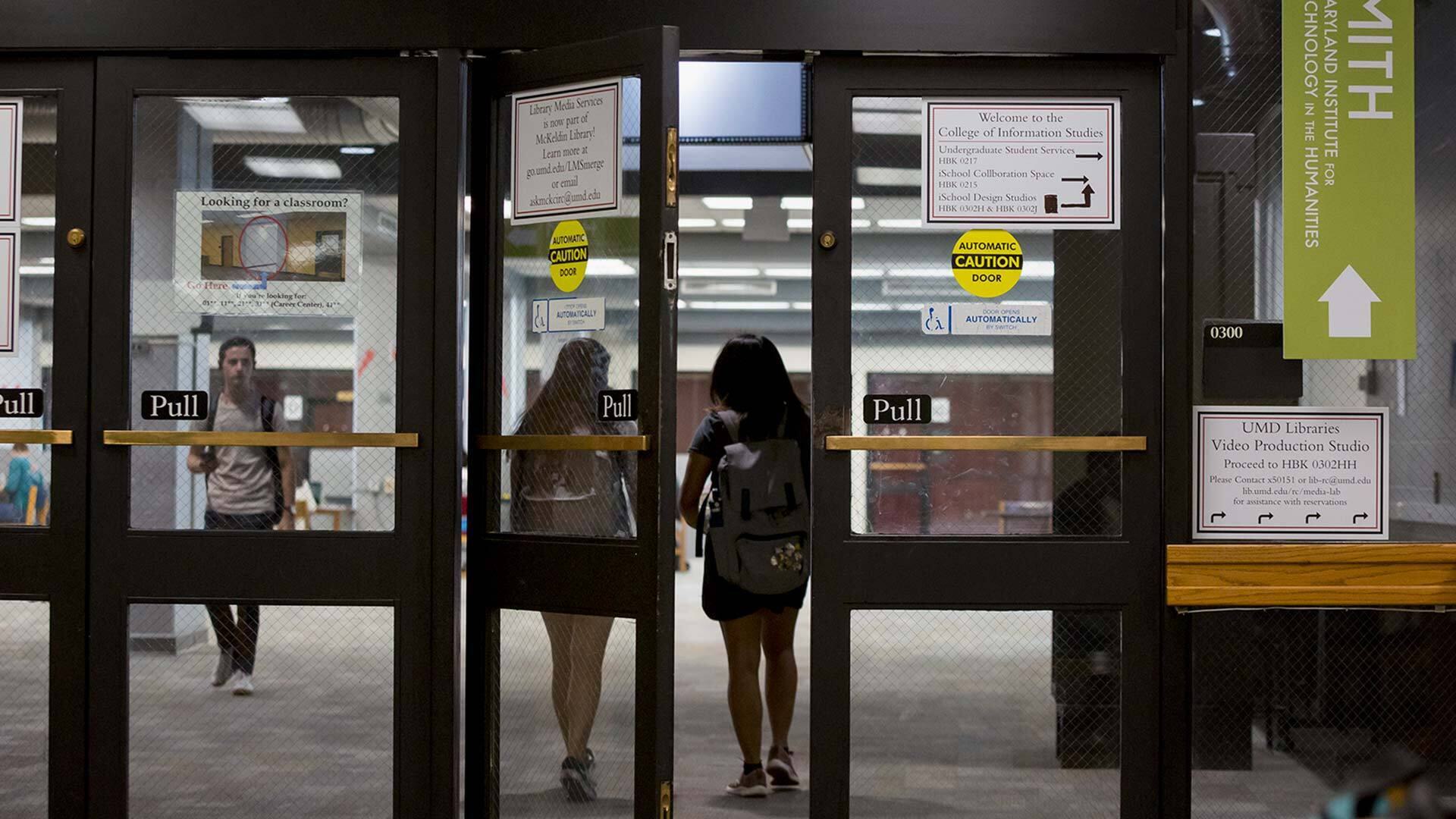 I School 8392 SC 1920x1080