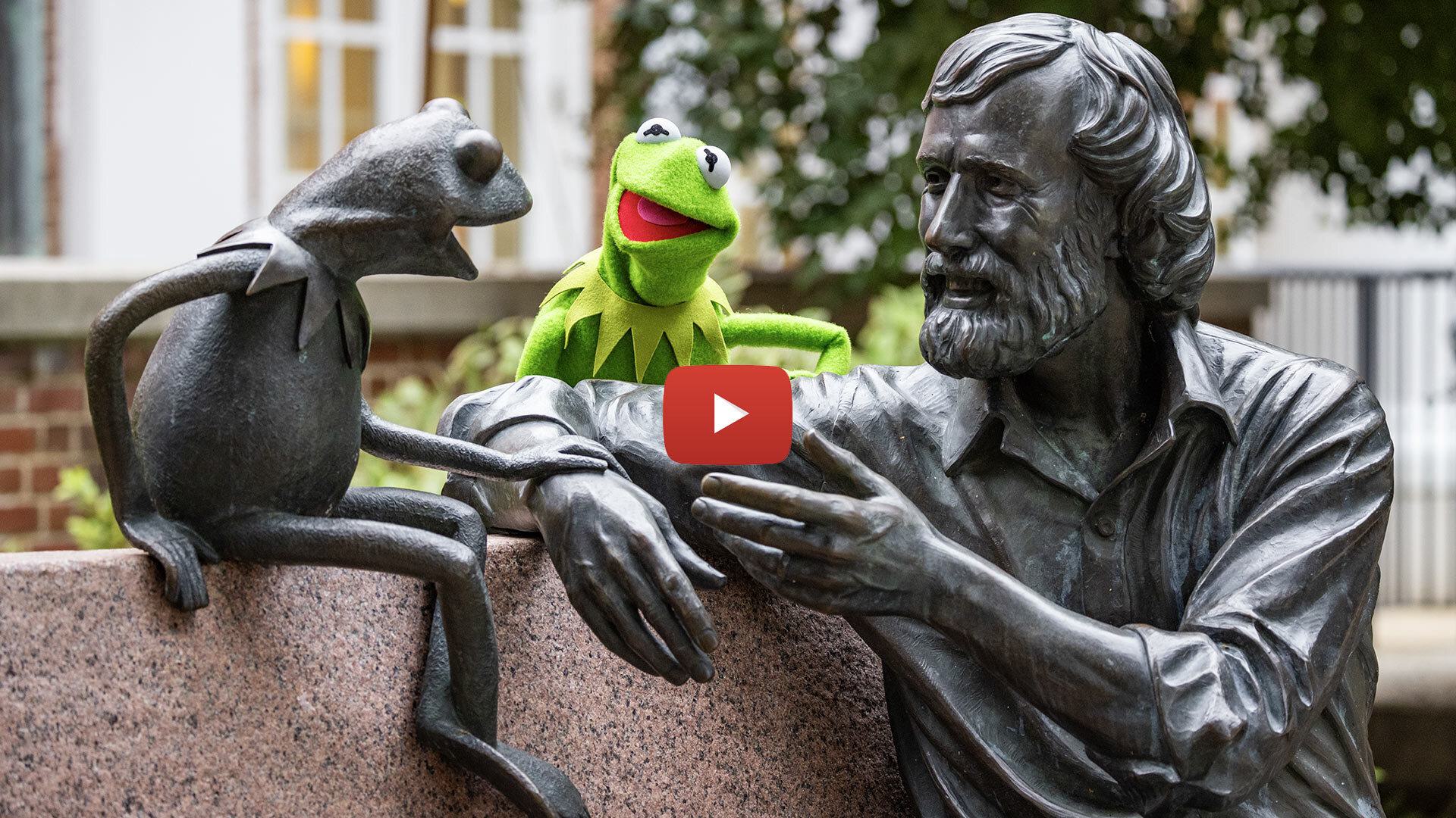 Kermit Henson Statue 09262024 DS 8787 1920x1080