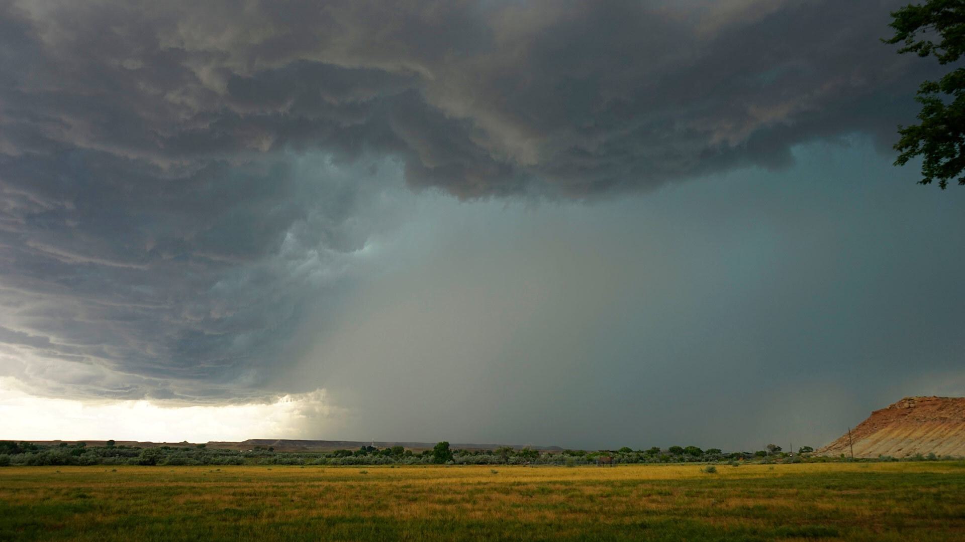 Storm 1920x1080