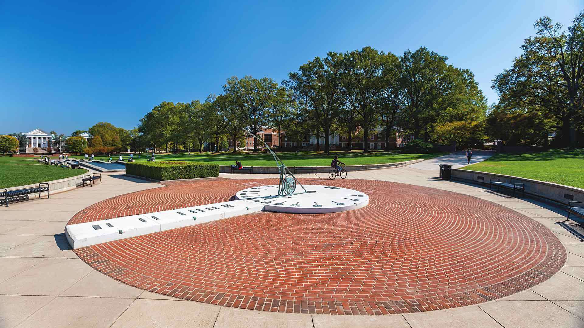 Sundial 10252011 2506 1920x1080