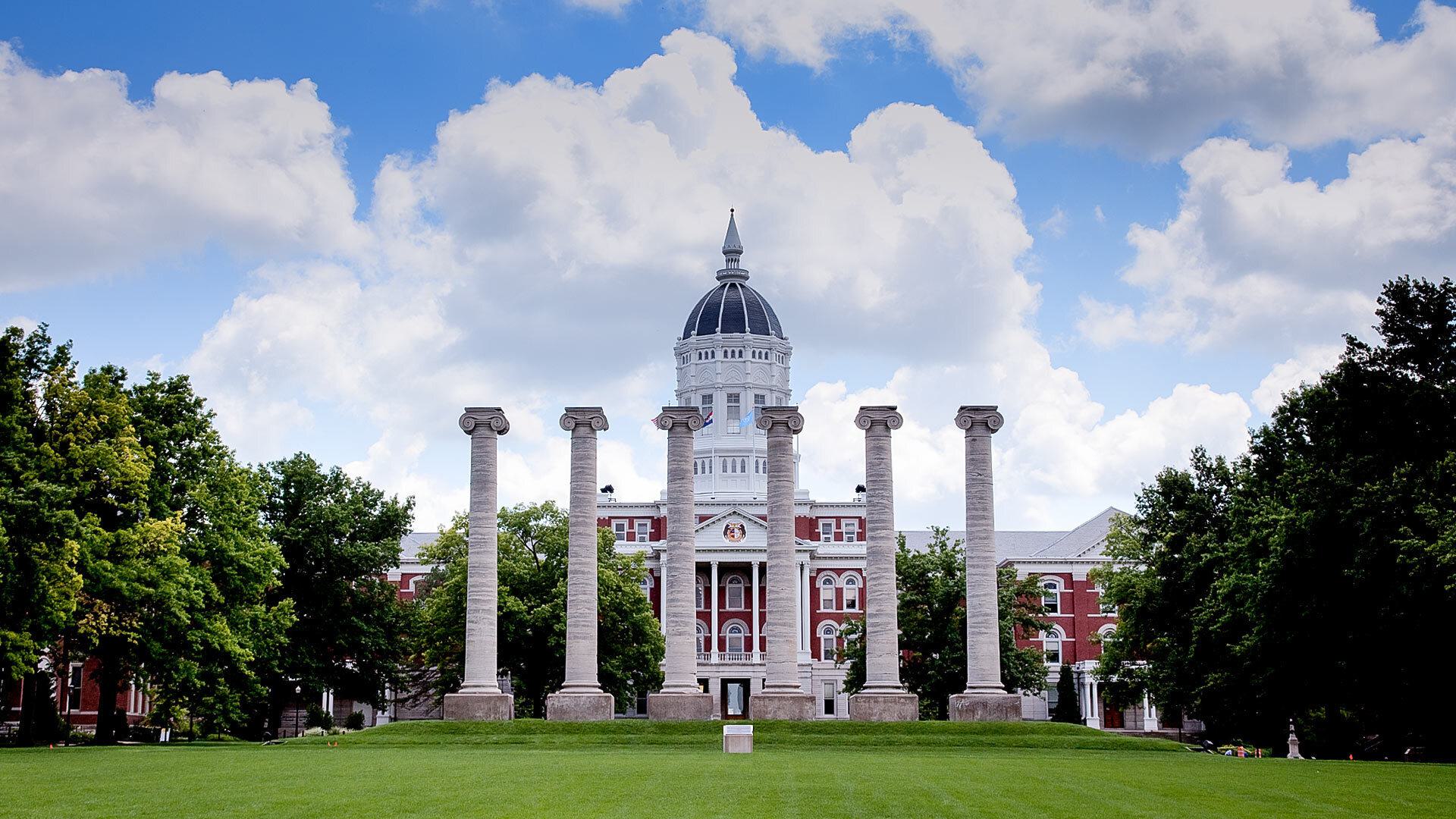 The Francis Quadrangle columns and main building University of Missouri LCCN2010630492 web