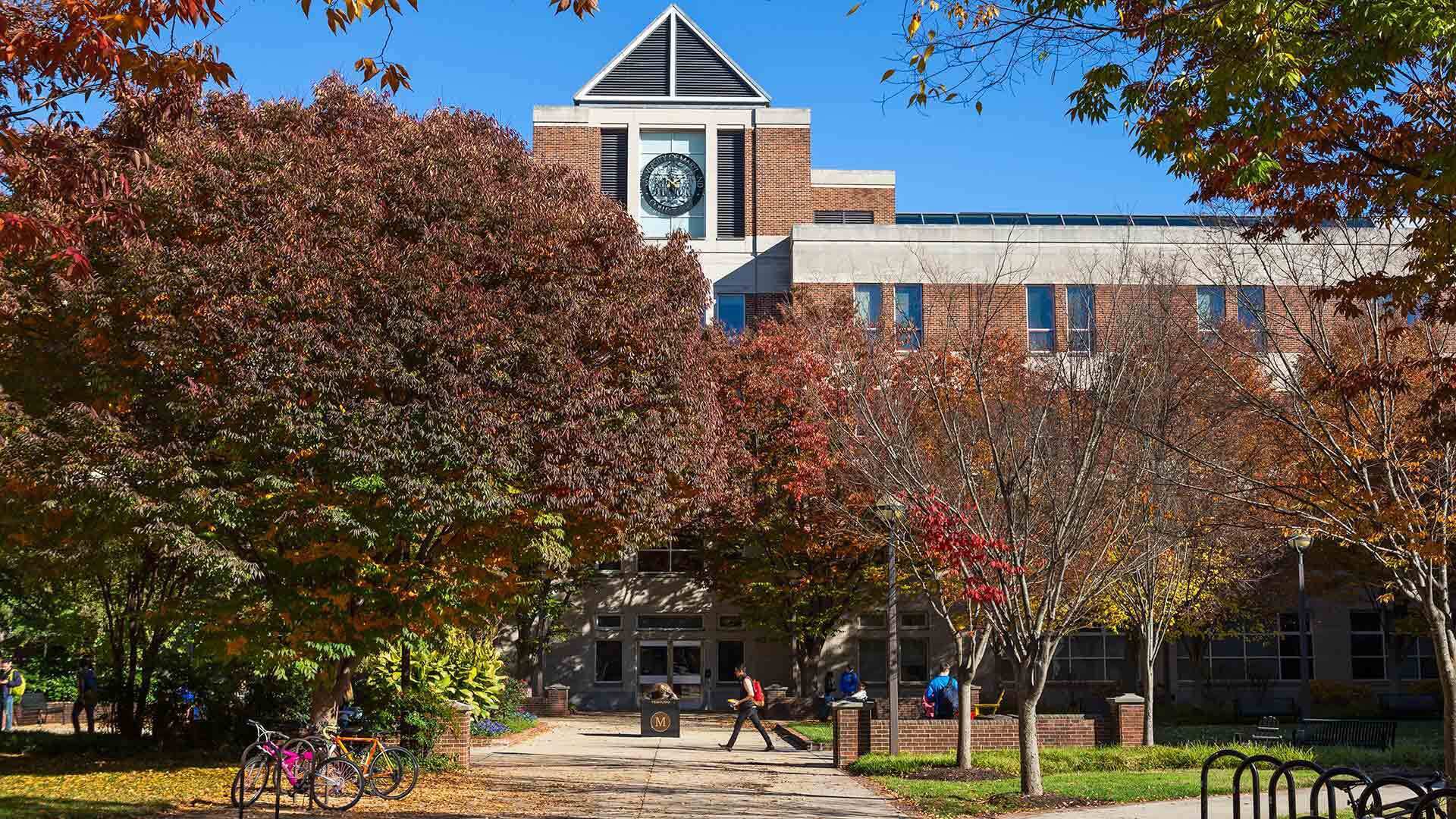 Van Munching Students 11082018 9700 JC 19210x1080