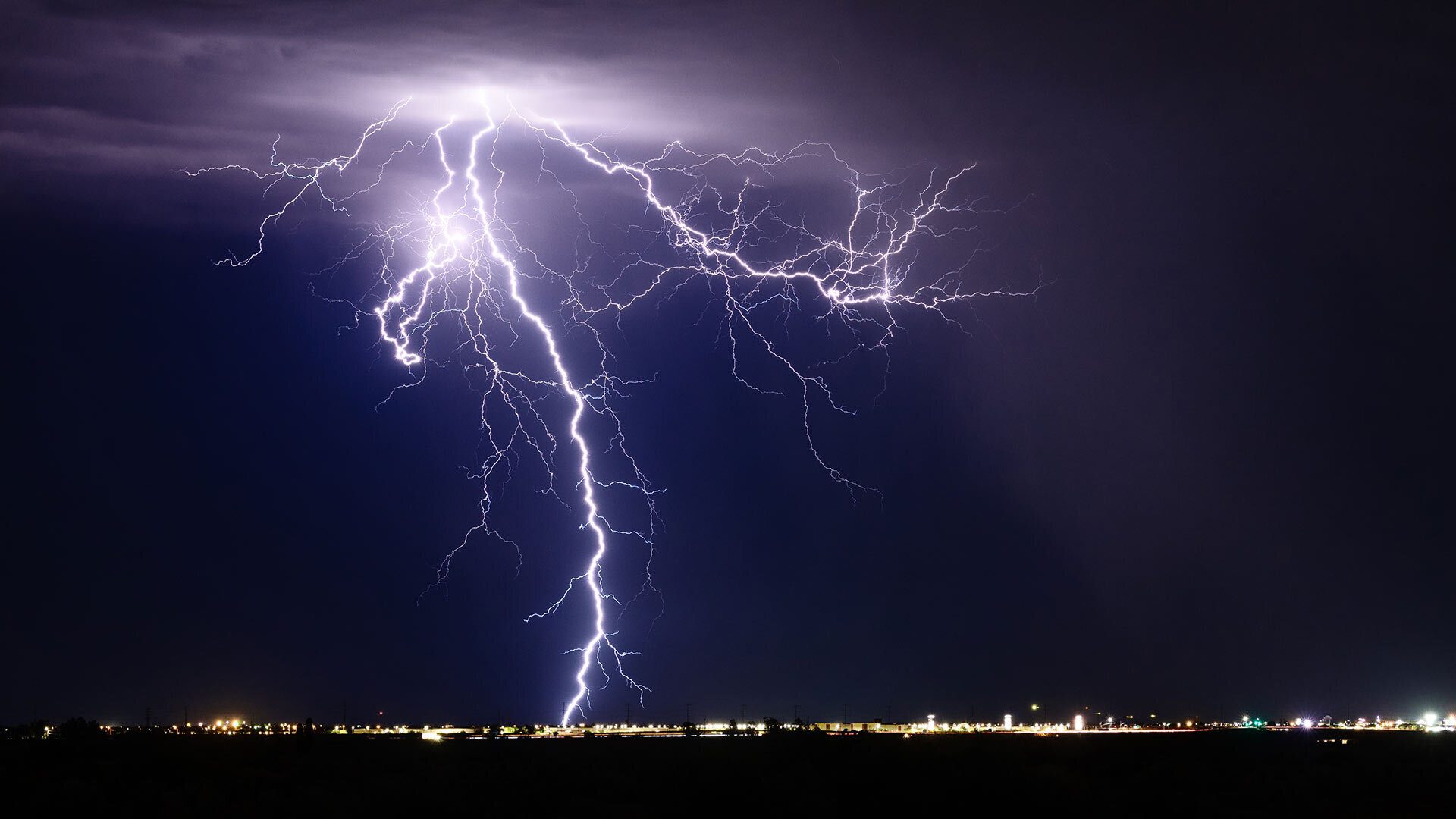 I Stock 1337537097 1920x1080