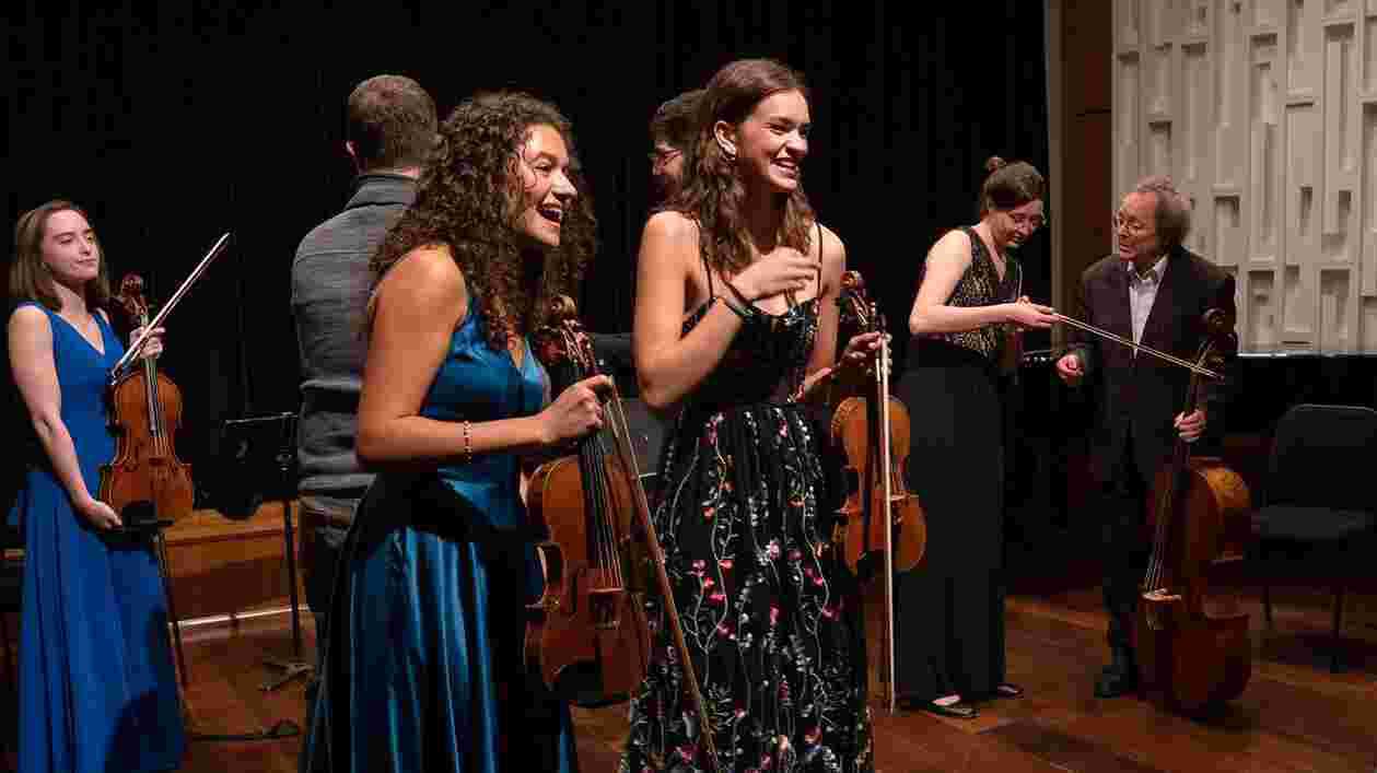 20230602 David Andrews NOI American History Museum Stradivari DLA00534 1920x1080 Thumbnail
