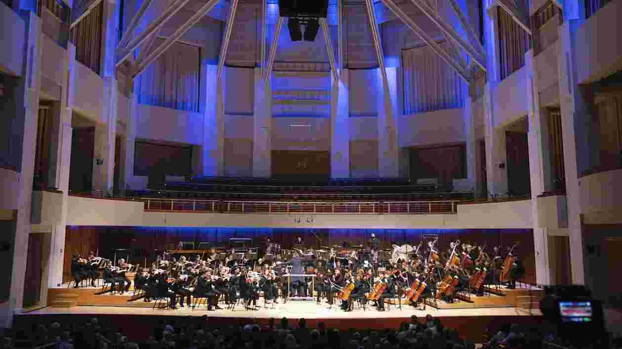 220625 David Andrews NOI Marin Alsop Closing Performance DLA4846 Anna Duczmal Mróz 2000 1920x1080 Thumbnail
