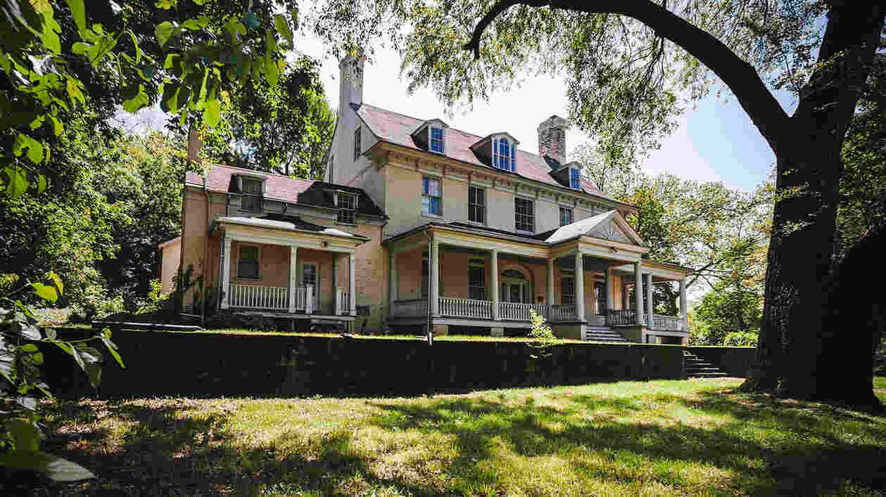 Bostwick House 05132008 JC 013 1920x1080 Thumbnail