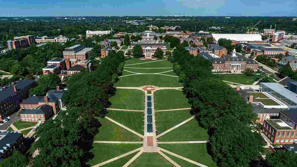 Campus Aerials 06052018 3783 1920x10180 min Thumbnail
