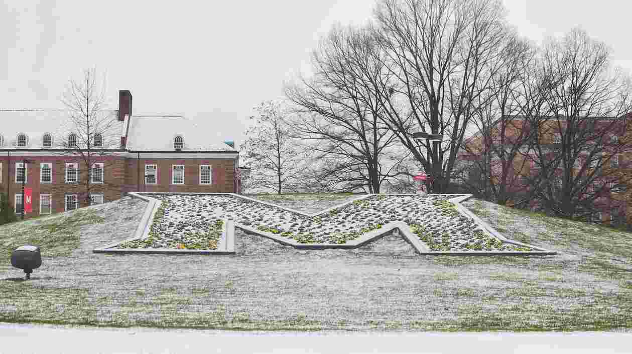 Campus Snow 12162020 EH 9704 1920x1080 Thumbnail
