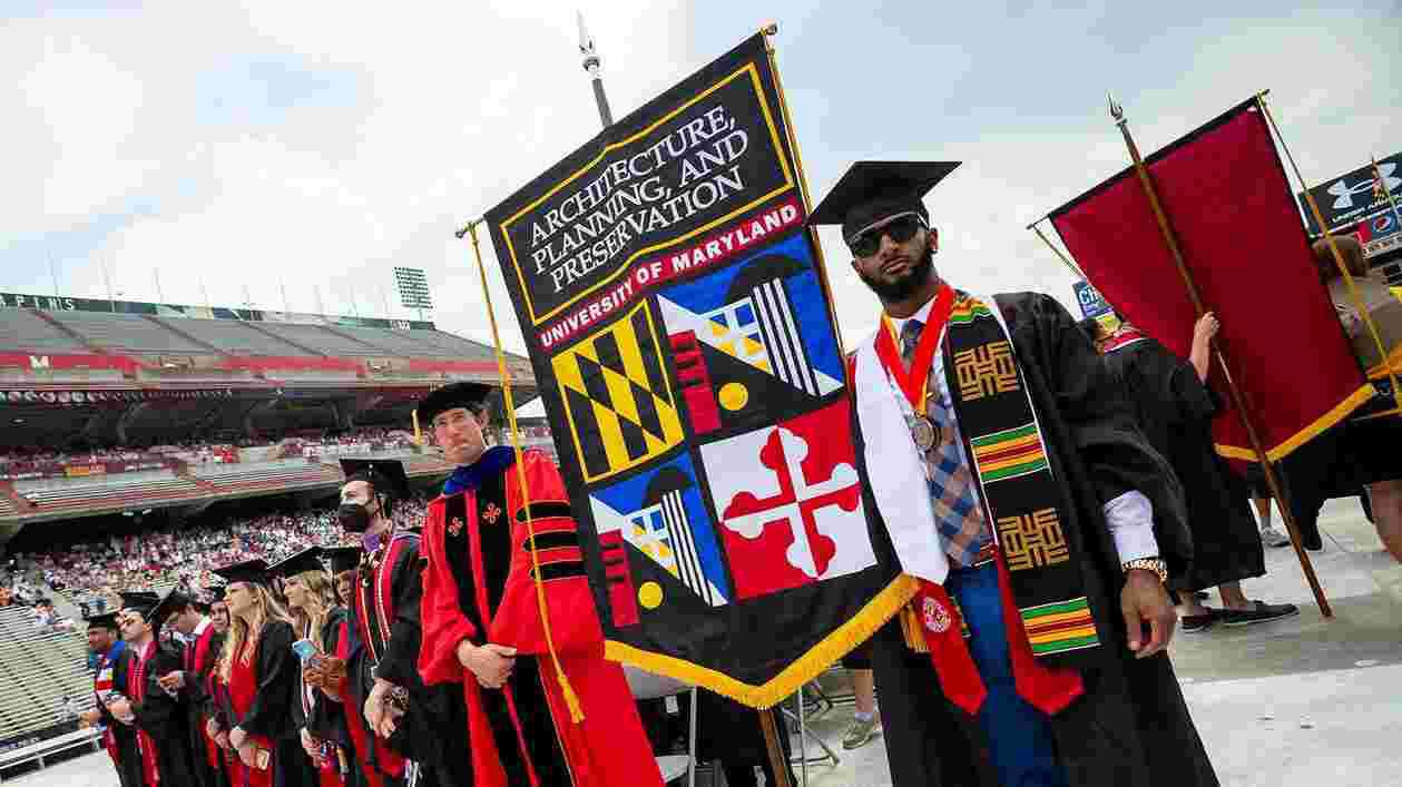 Commencement 05202022 JC 8132 1920x1080 Thumbnail
