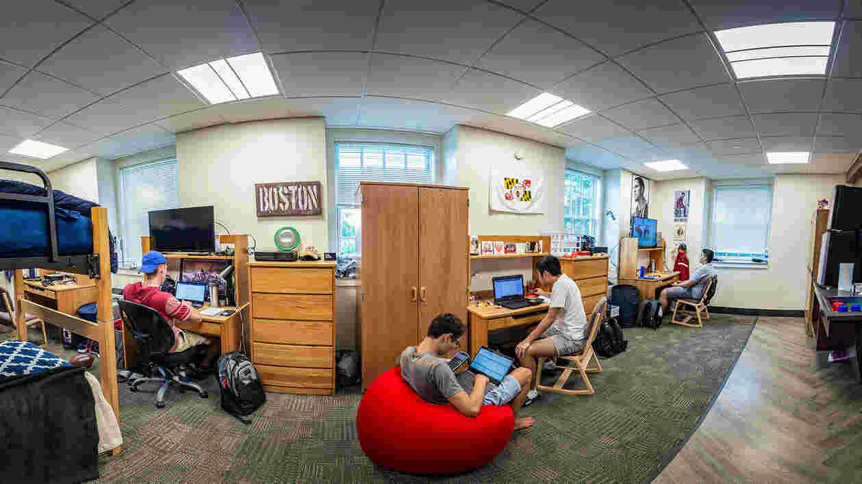 Dorchester Lounge 08292018 9987 Pano1920x1080 Thumbnail