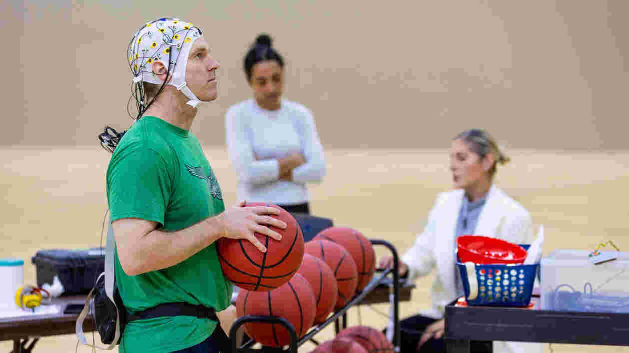 EEG Cap Basketball MT 09242024 DS 3417 1920x1080 Thumbnail