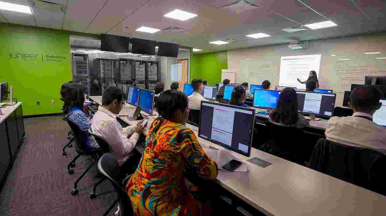 Juniper Lab SC 09172019 0641 1920x1080 Thumbnail
