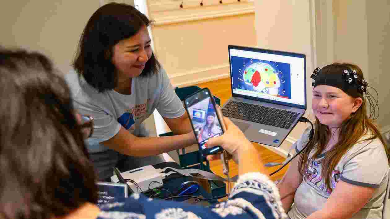 Language Science Station Charlotte Vaughn 06272024 DS 0386 1920x1080 Thumbnail
