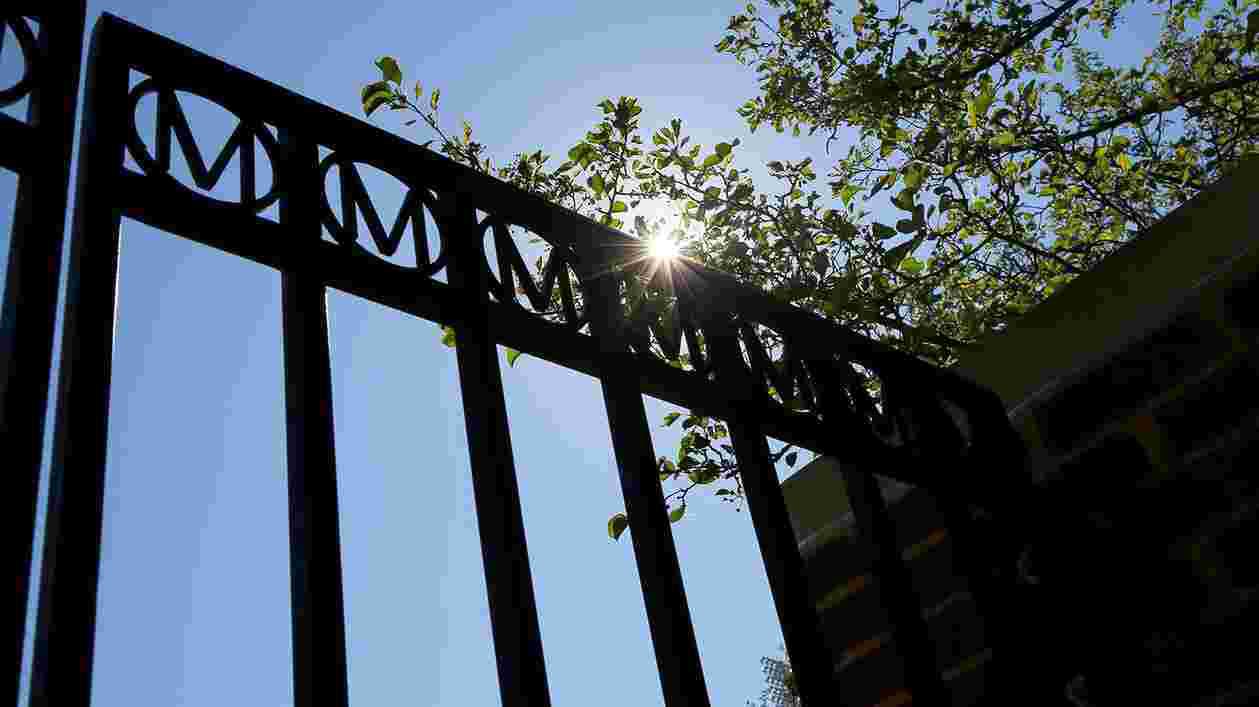 Moxley Gardens Gate 07292020 SC 1727 1920x1080 Thumbnail