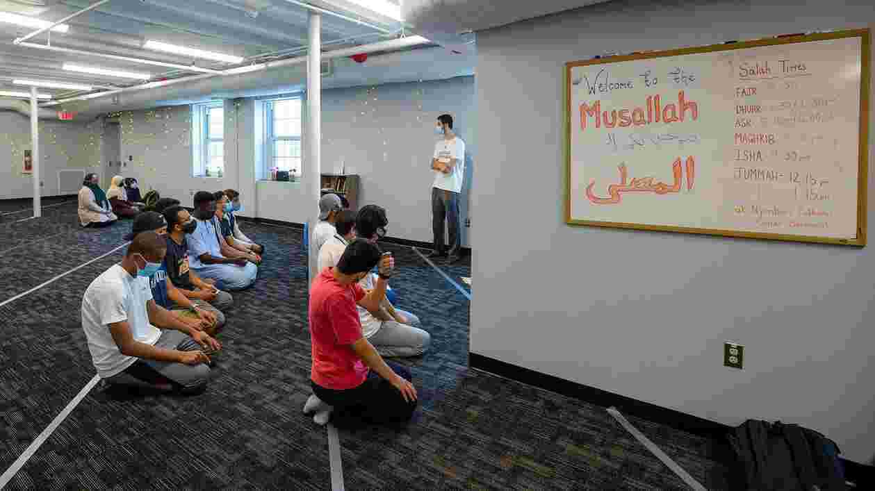 Muslim Prayer Space Cole 09132021 SC 3064 1920x1080 Thumbnail