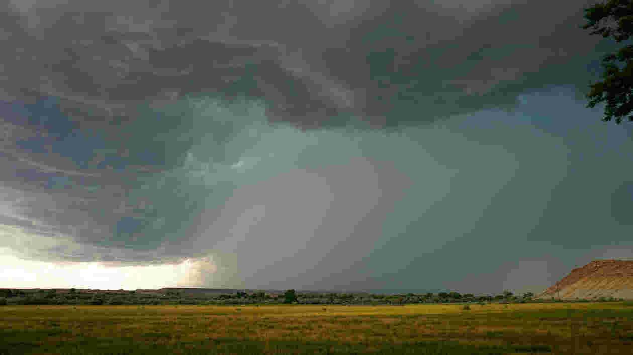 Storm 1920x1080 Thumbnail