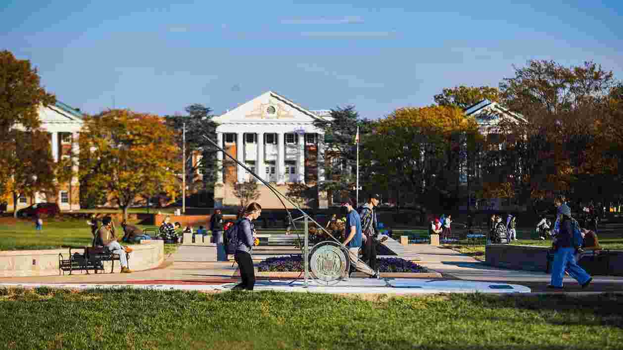 Students Mall 11172021 SC 6824 1920x1080 Thumbnail