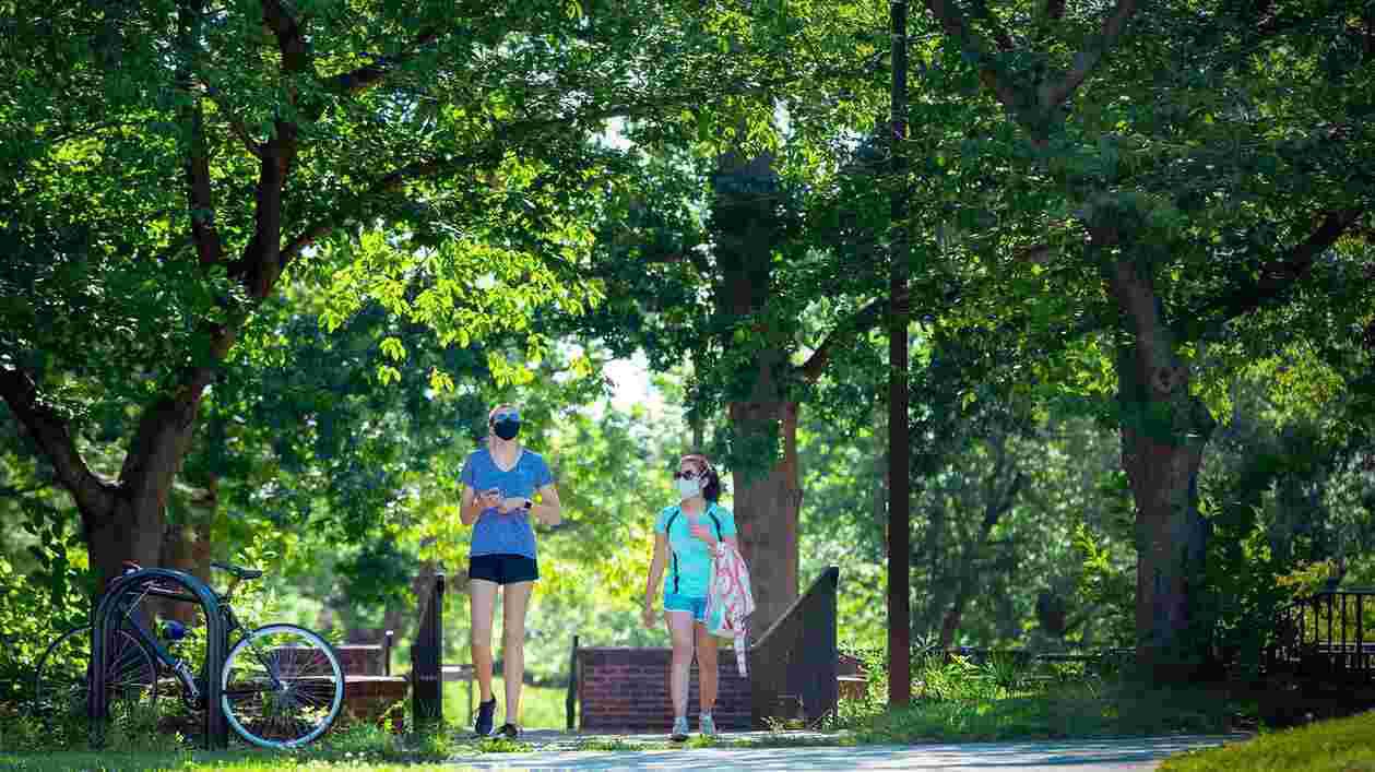 Students Outdoors 07142020 SC 59 1920x1080 Thumbnail