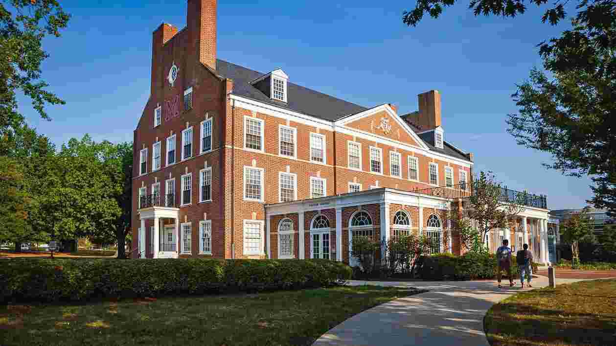 Turner Hall JC 10012019 8329 1920x1080 Thumbnail