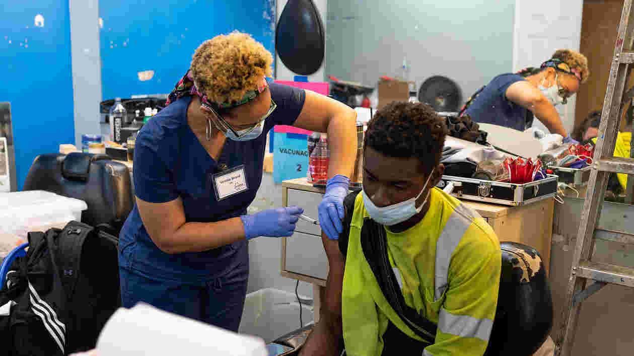 Vaccine Clinic 05172021 5 1920x1080 Thumbnail