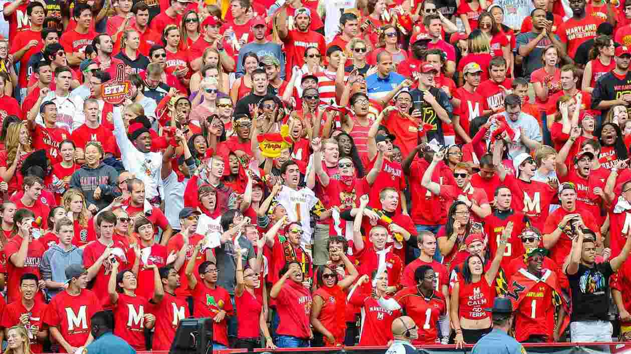 Fball fans100414 10 1920x1080 min Thumbnail