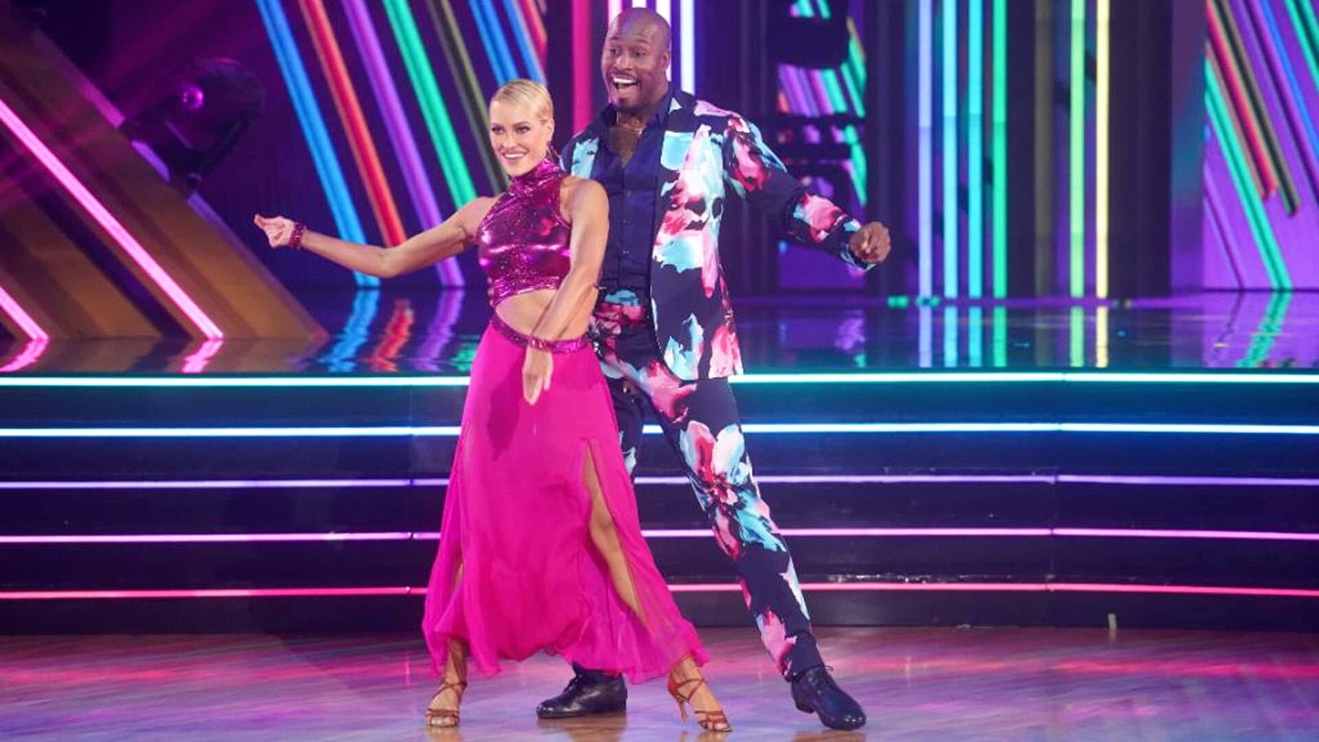 Vernon Davis dances with partner Peta Murgatroyd on "Dancing With the Stars"