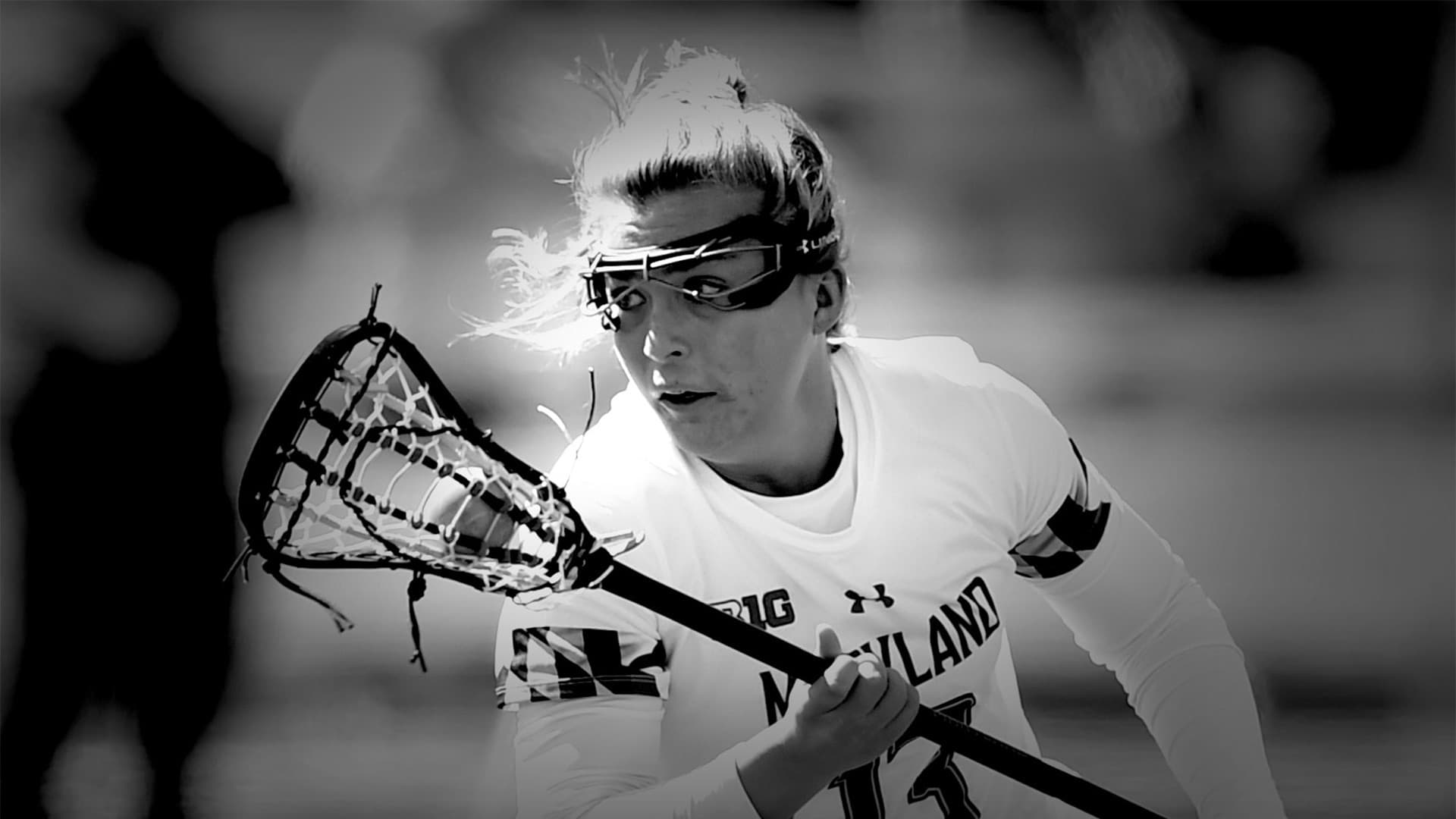 Nikki Sliwak ’20 playing lacrosse