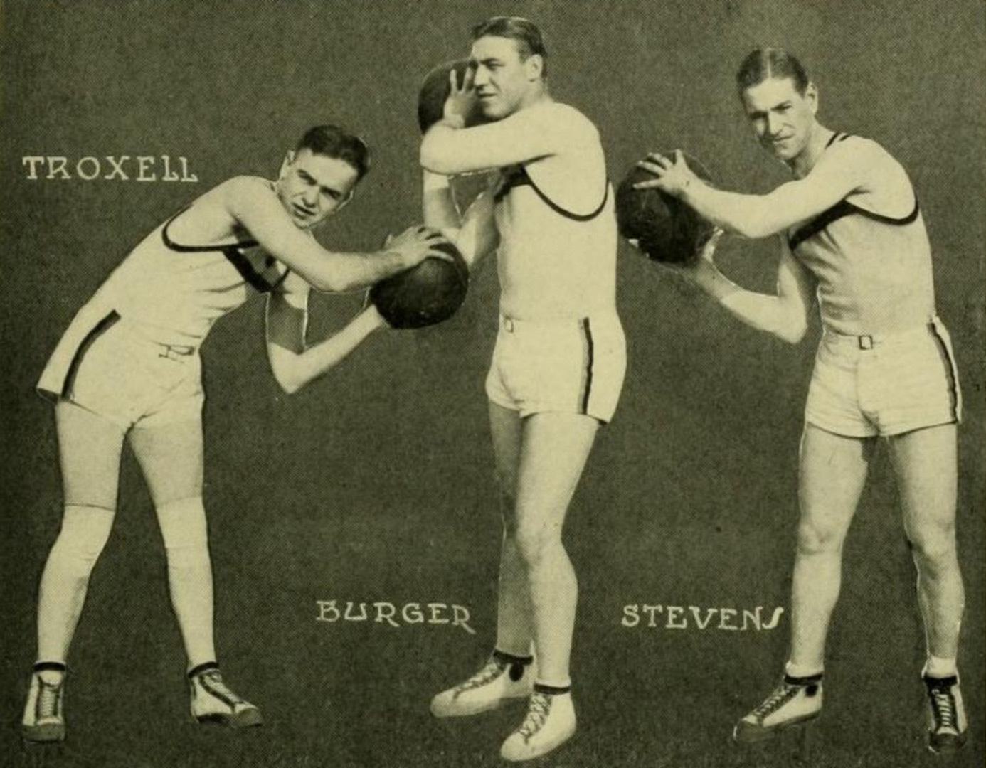 1925 Mens Basketball Squad 1080