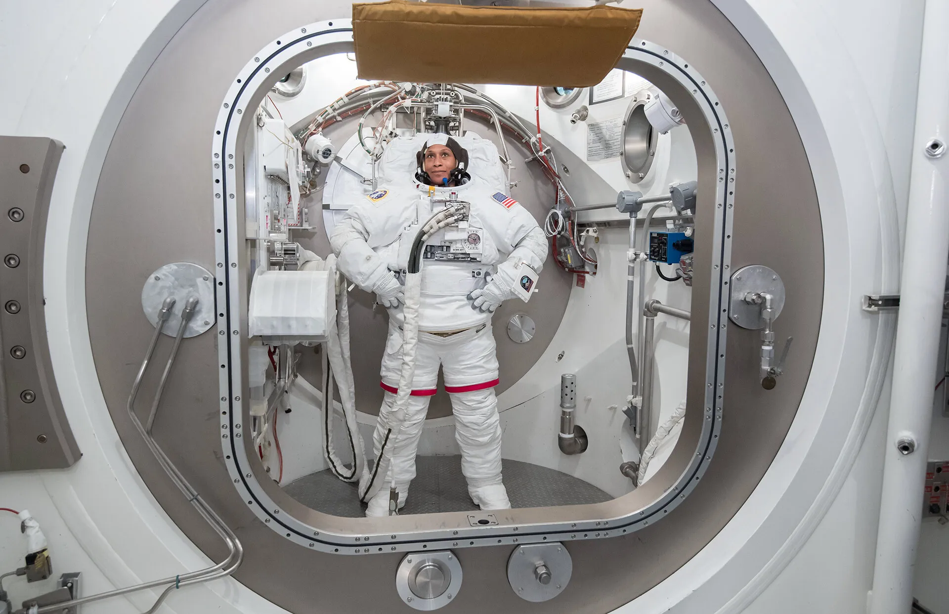 astronaut Jeanette Epps in spacesuit