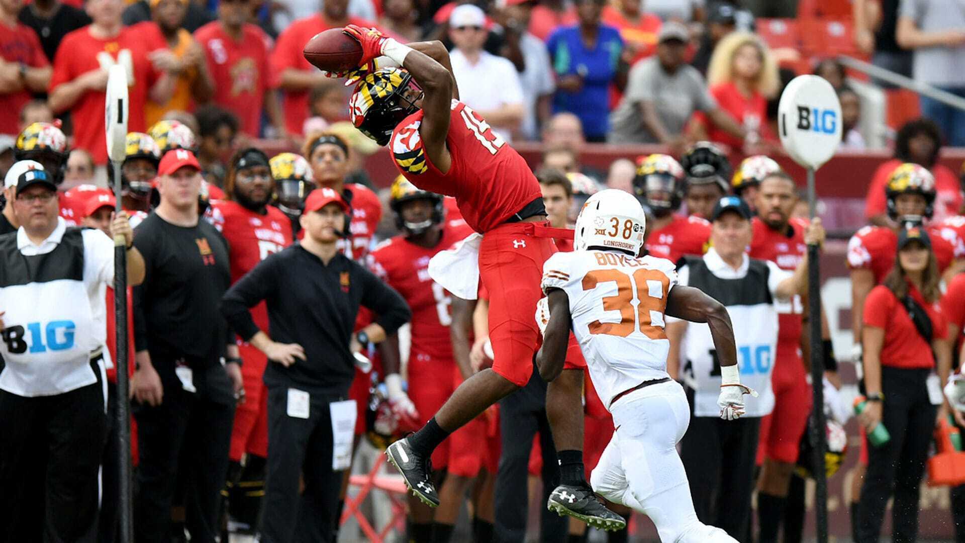6 090118fball24 1920x1080