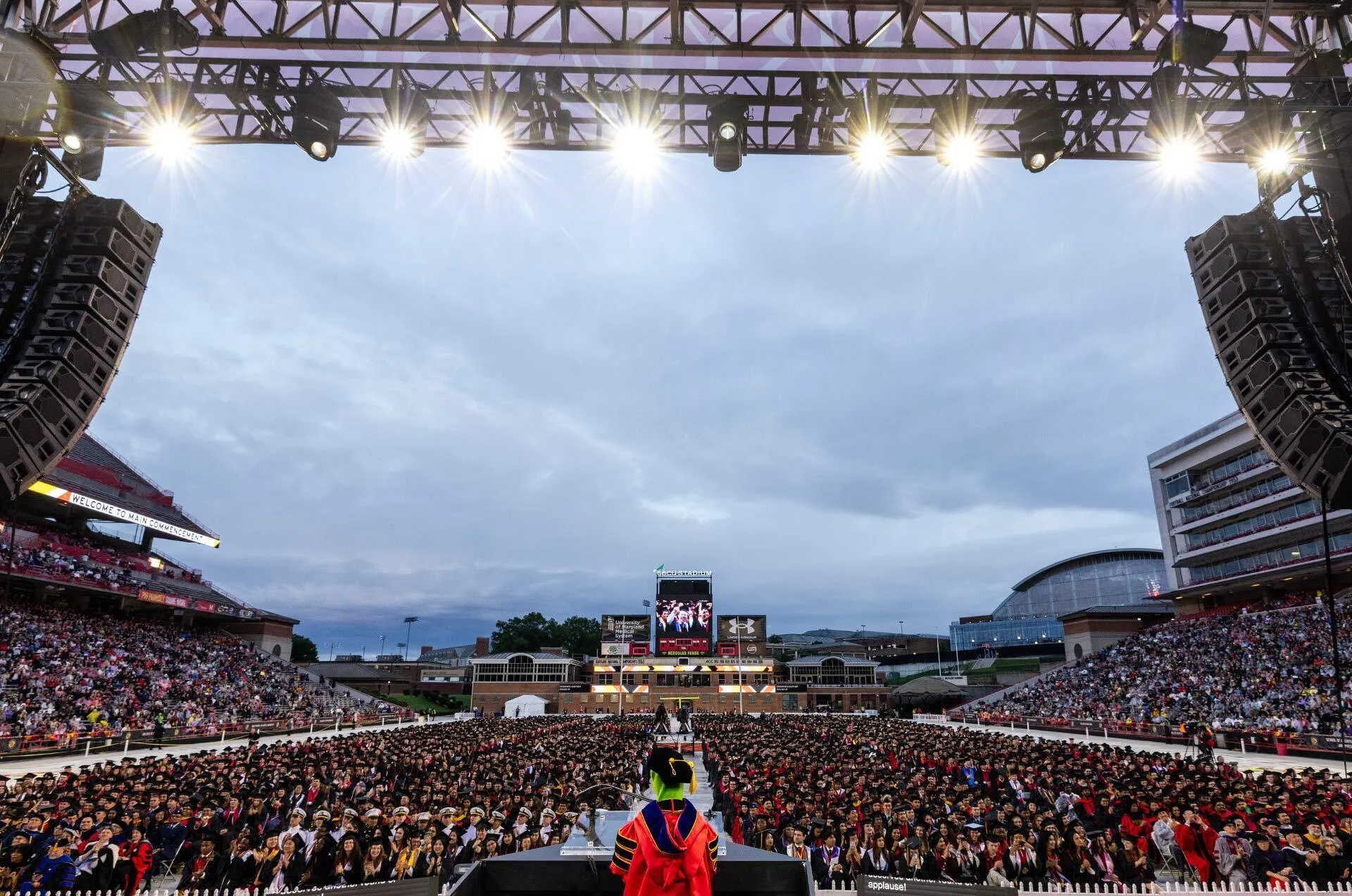 Kermit the Frog delivers Commencement speech to crowd at SECU Stadium