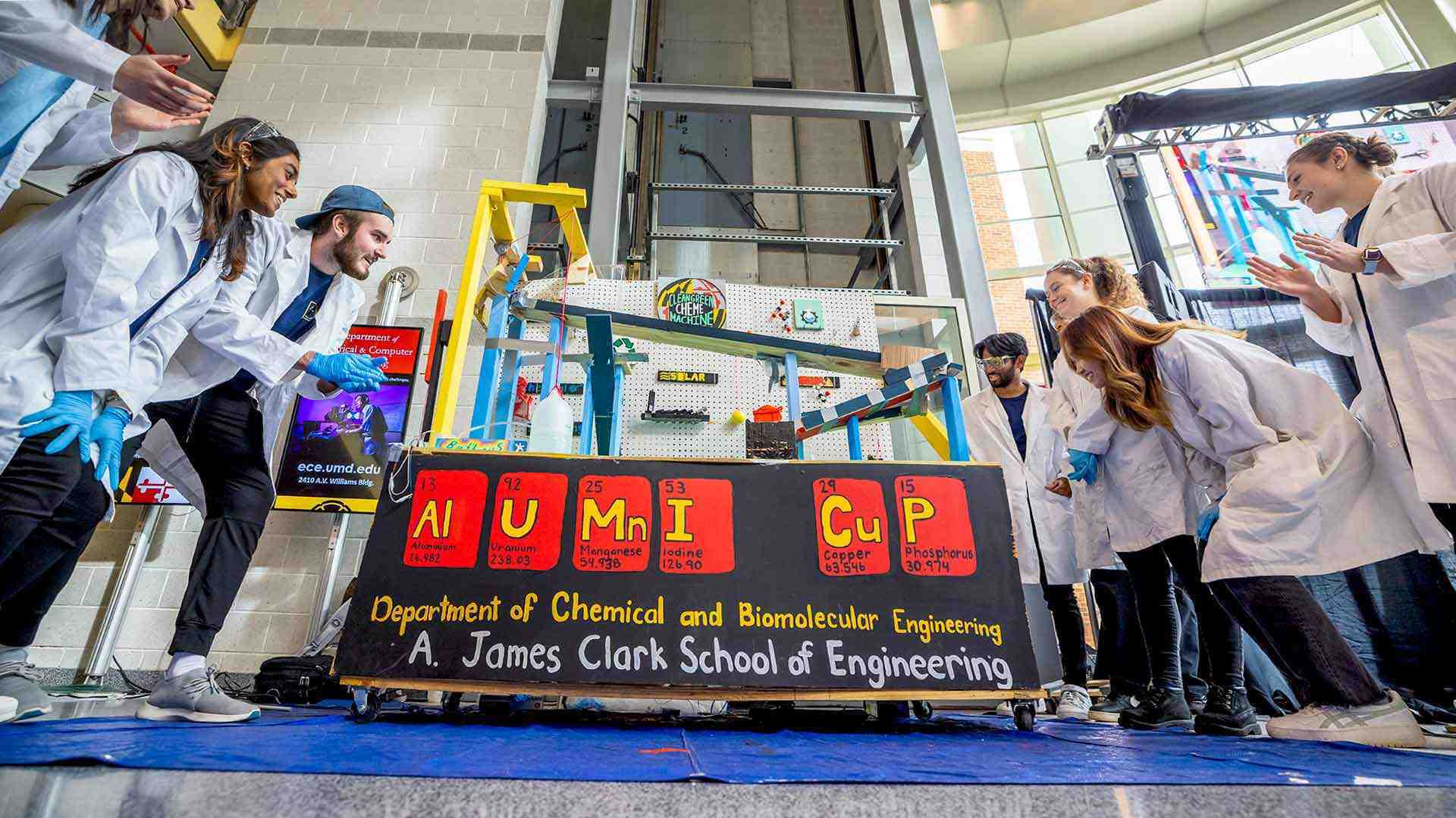 Department of Chemical and Biomolecular Engineering team at the Alumni Cup