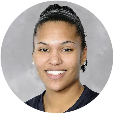Alyssa Thomas headshot