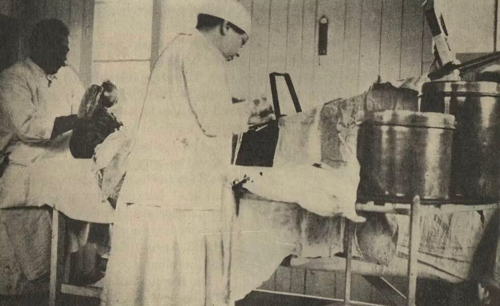 Caroline Sandford Finley works as physician