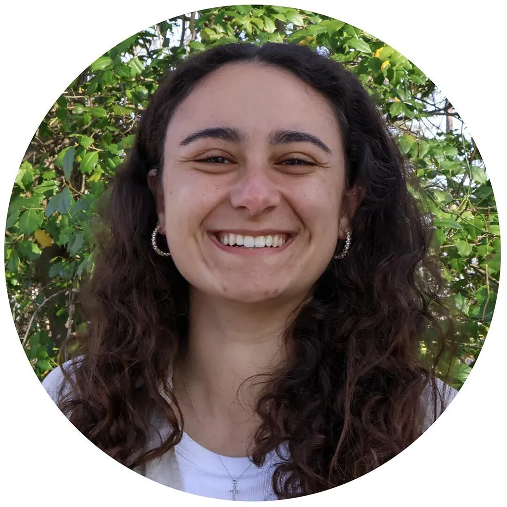 Clara Abdelmalek headshot
