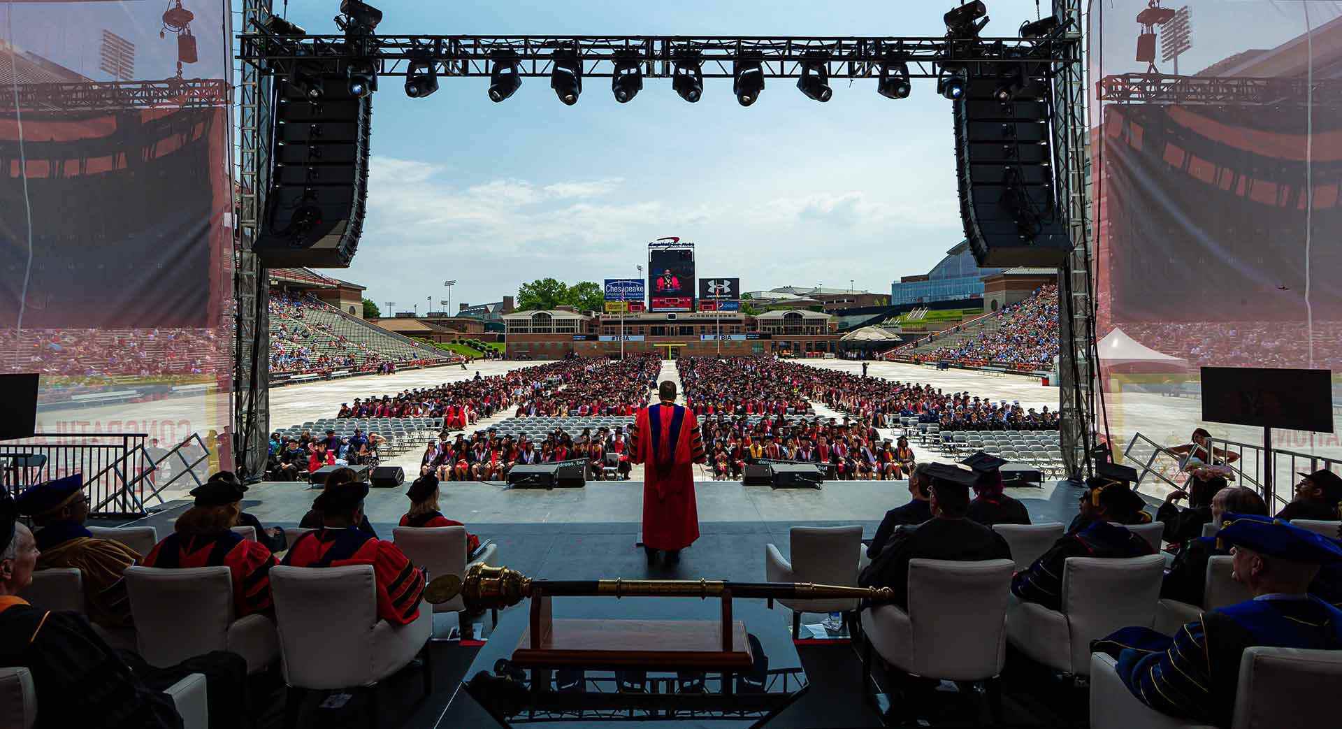Pines addresses crowd at commencement