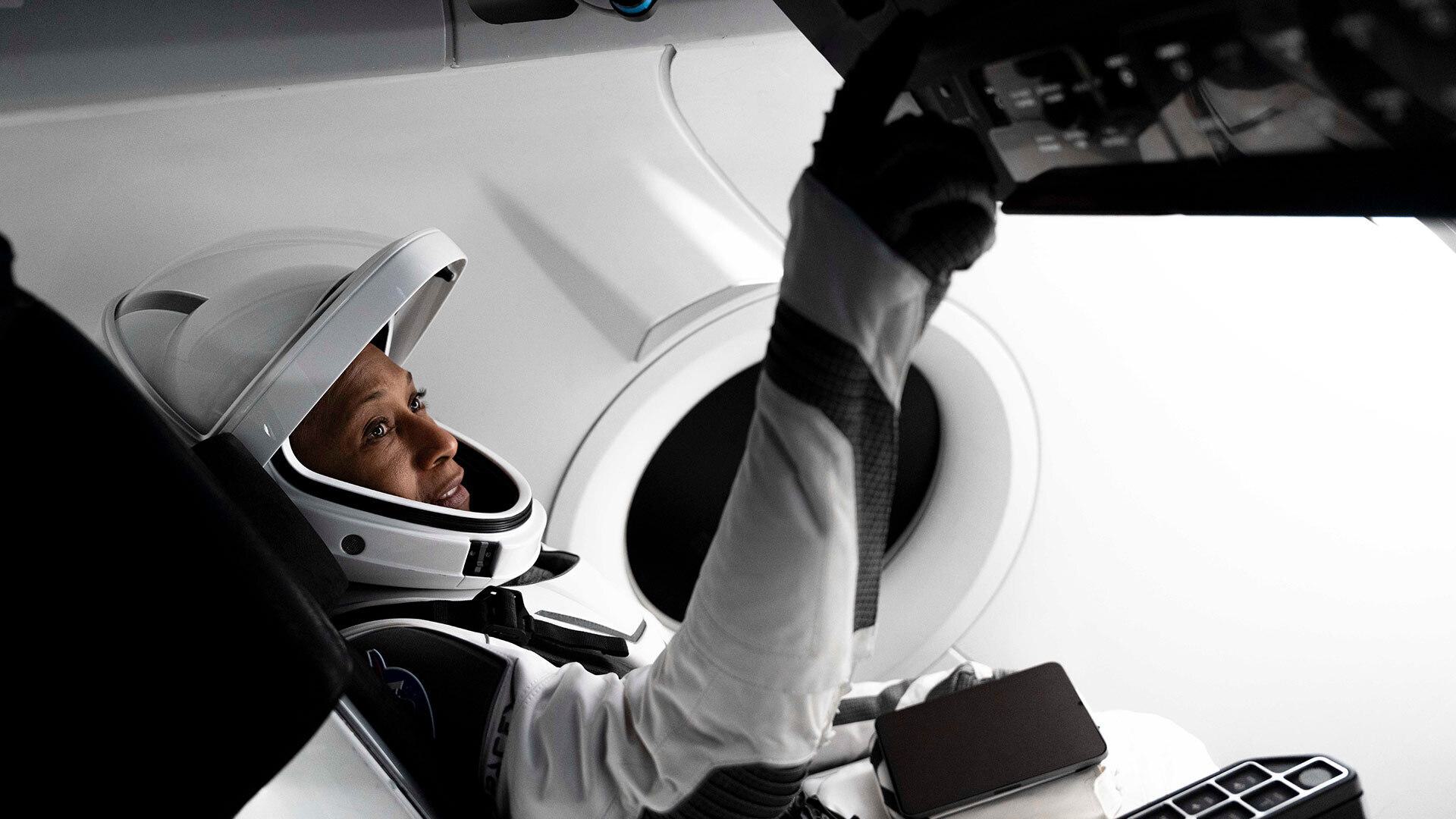 epps in crew capsule