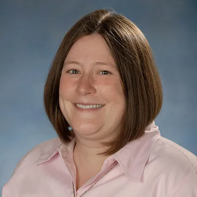 Julie Dunning Hotopp headshot