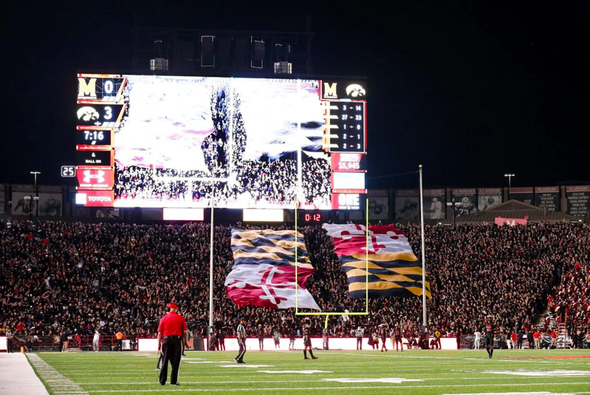 New scoreboard at Maryland Stadium