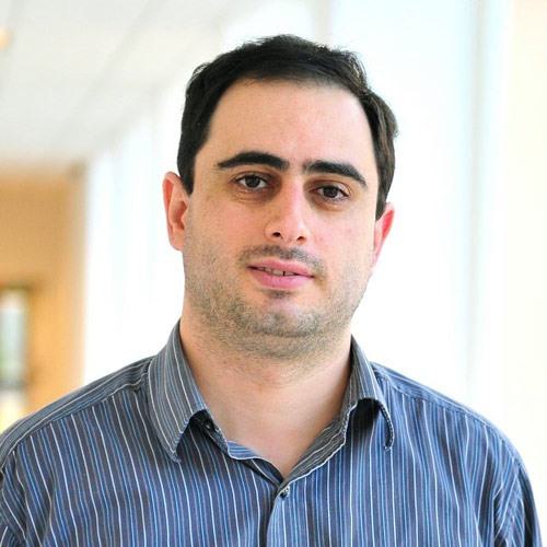Mohammad Hajiaghayi headshot