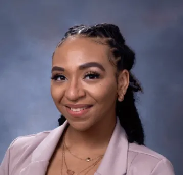Jayme Gabriela Savoy headshot
