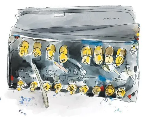 Challenger communication device illustration