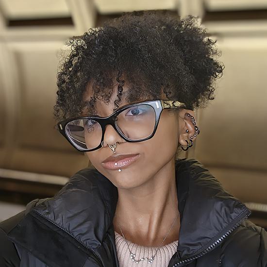Miah Duncan headshot