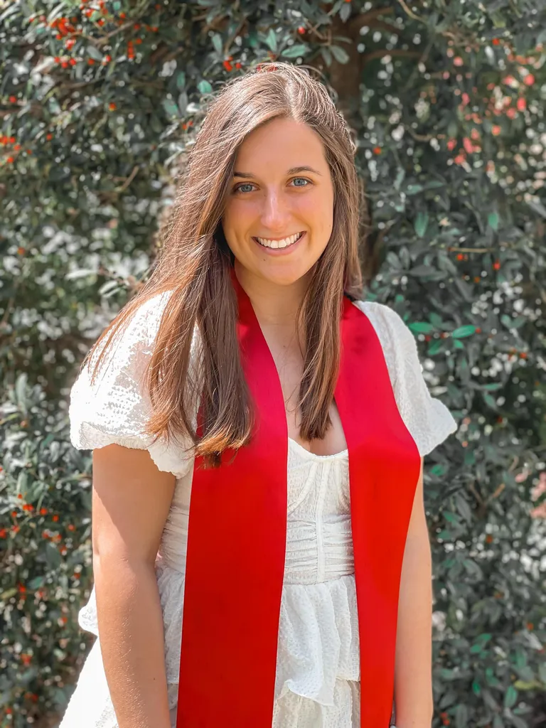 Brianna Nabet headshot