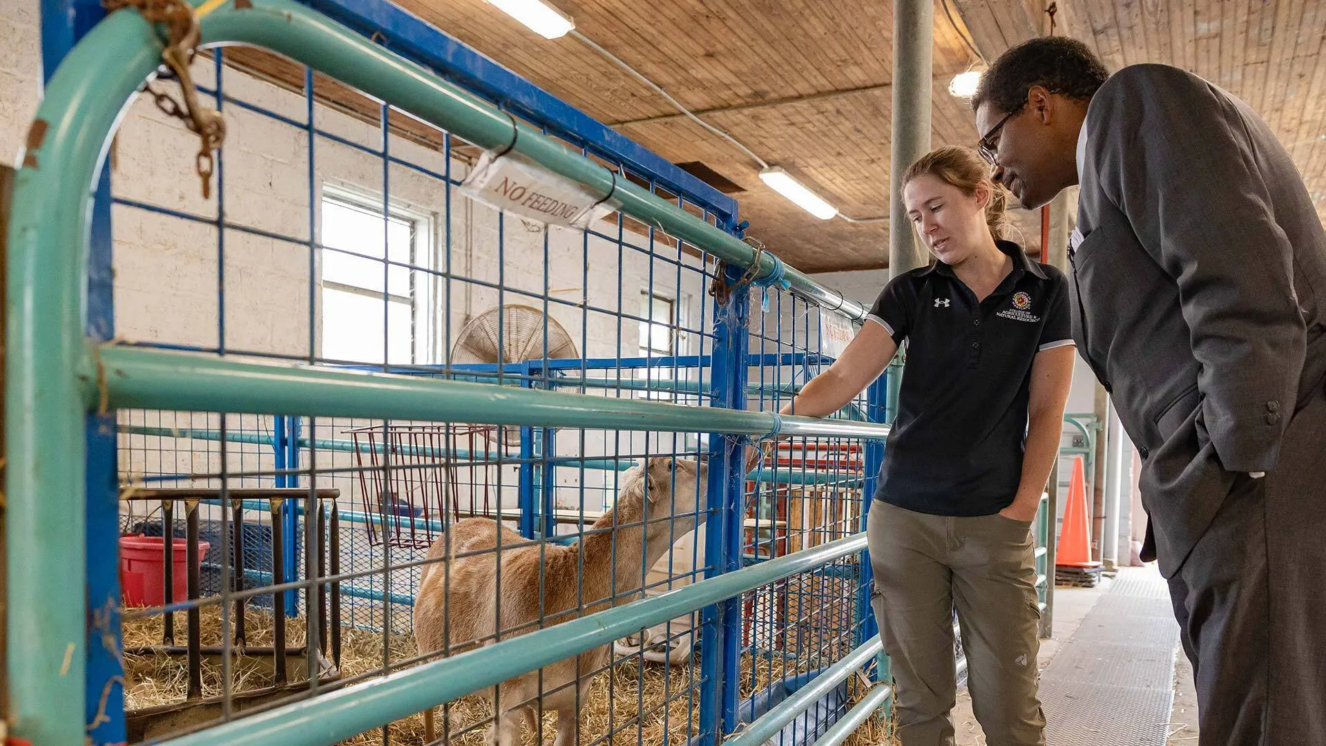 Pines tours Campus Farm