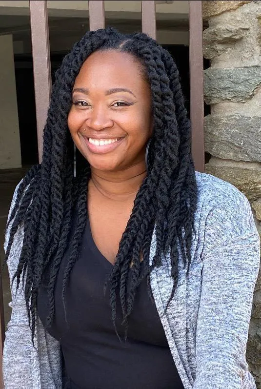Robyn Toler headshot