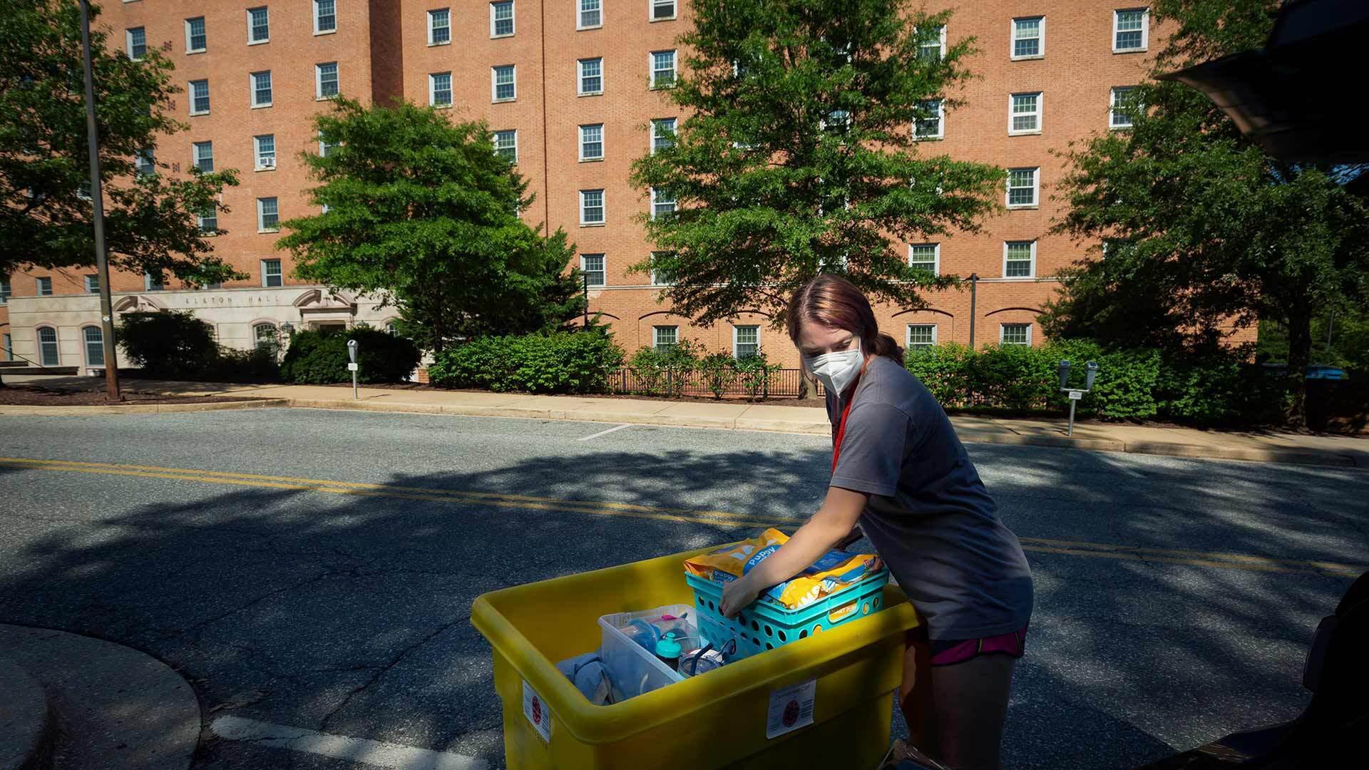 Students Move In 08172020 SC 4575 1920x1080
