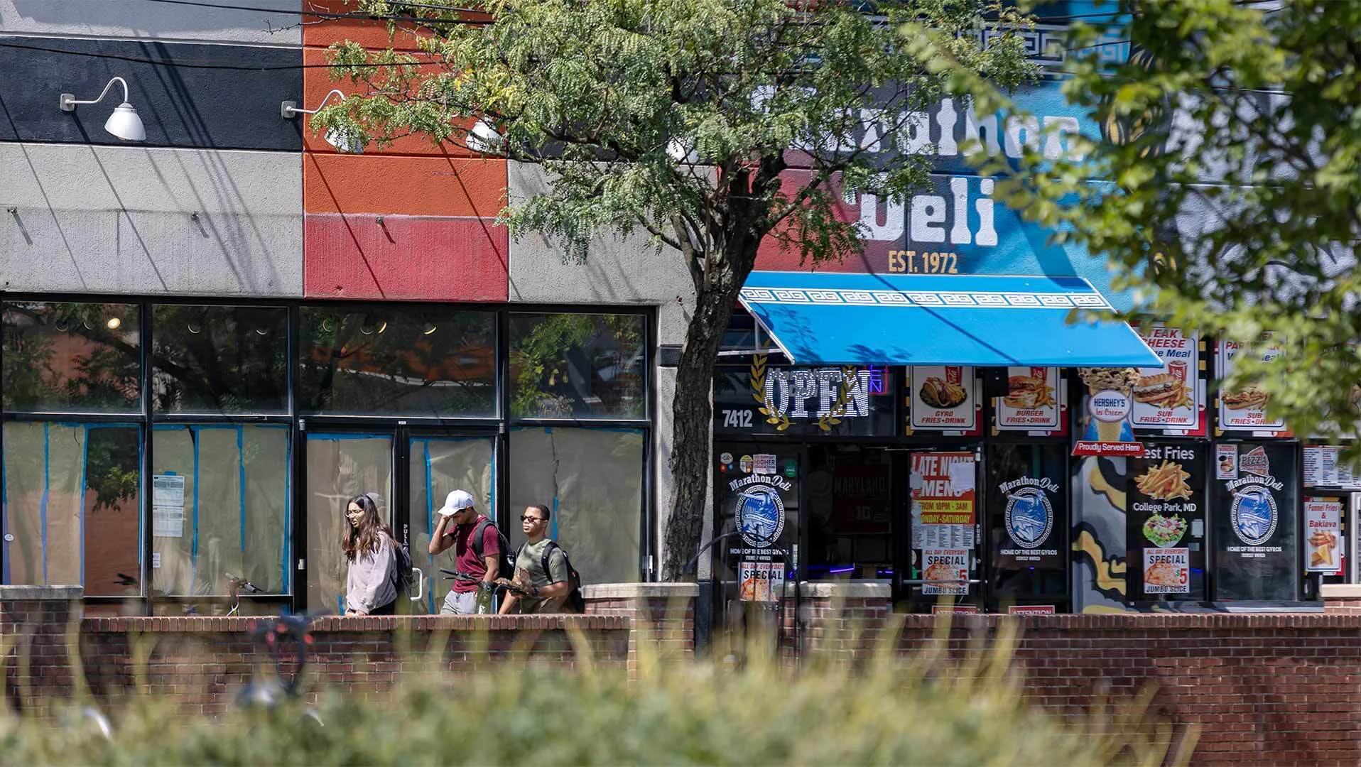 storefront where Taqueria Habanero will go