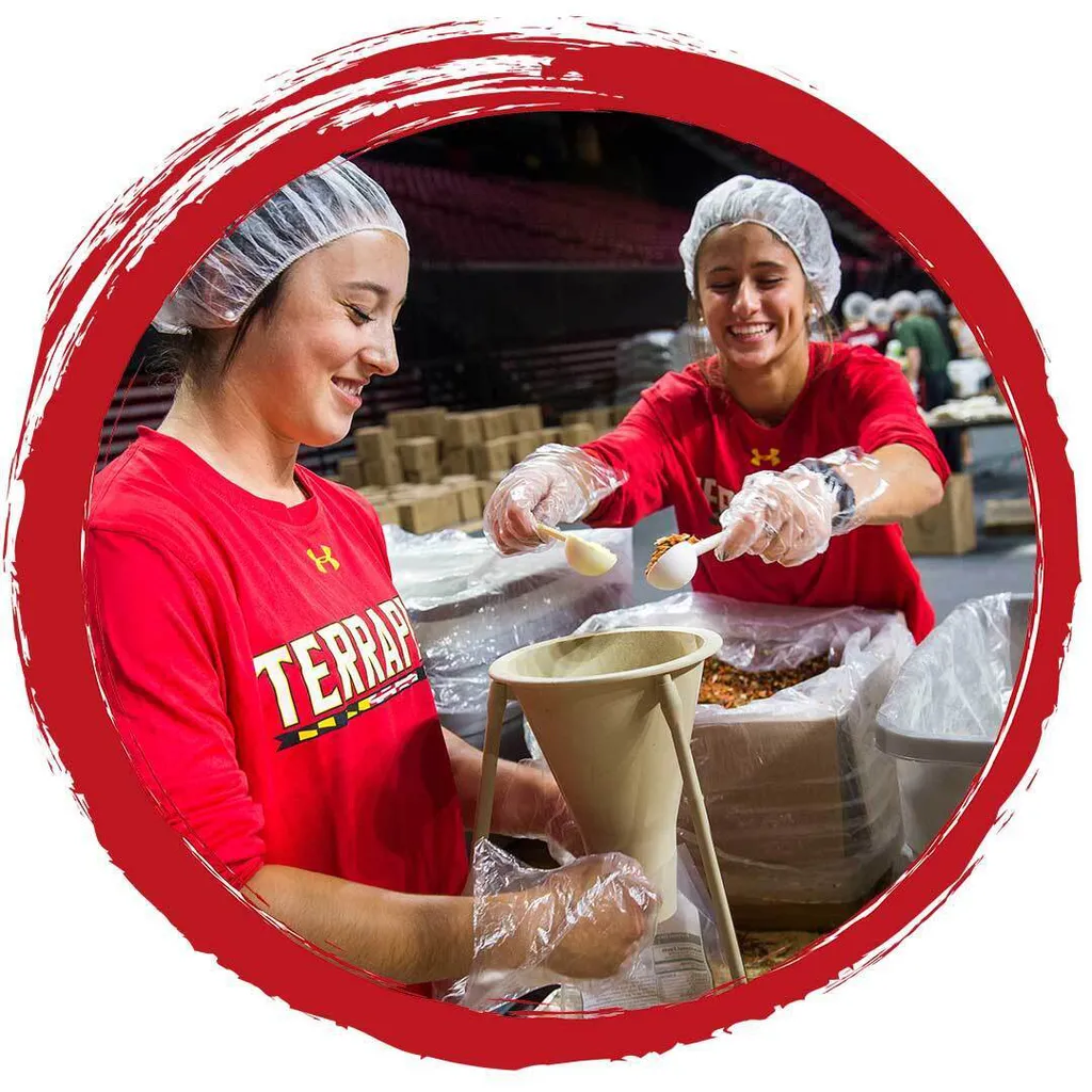 Terps Against Hunger students
