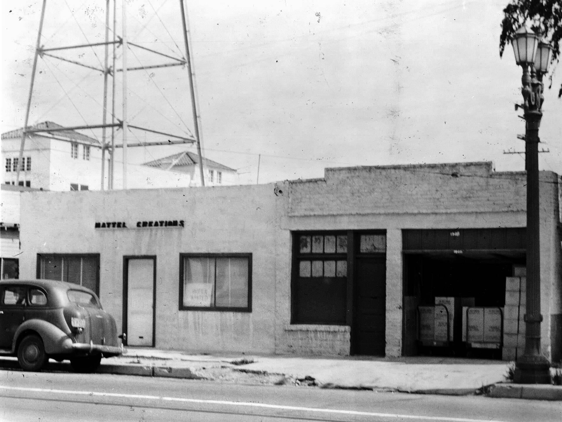 Black and white garage from 1945